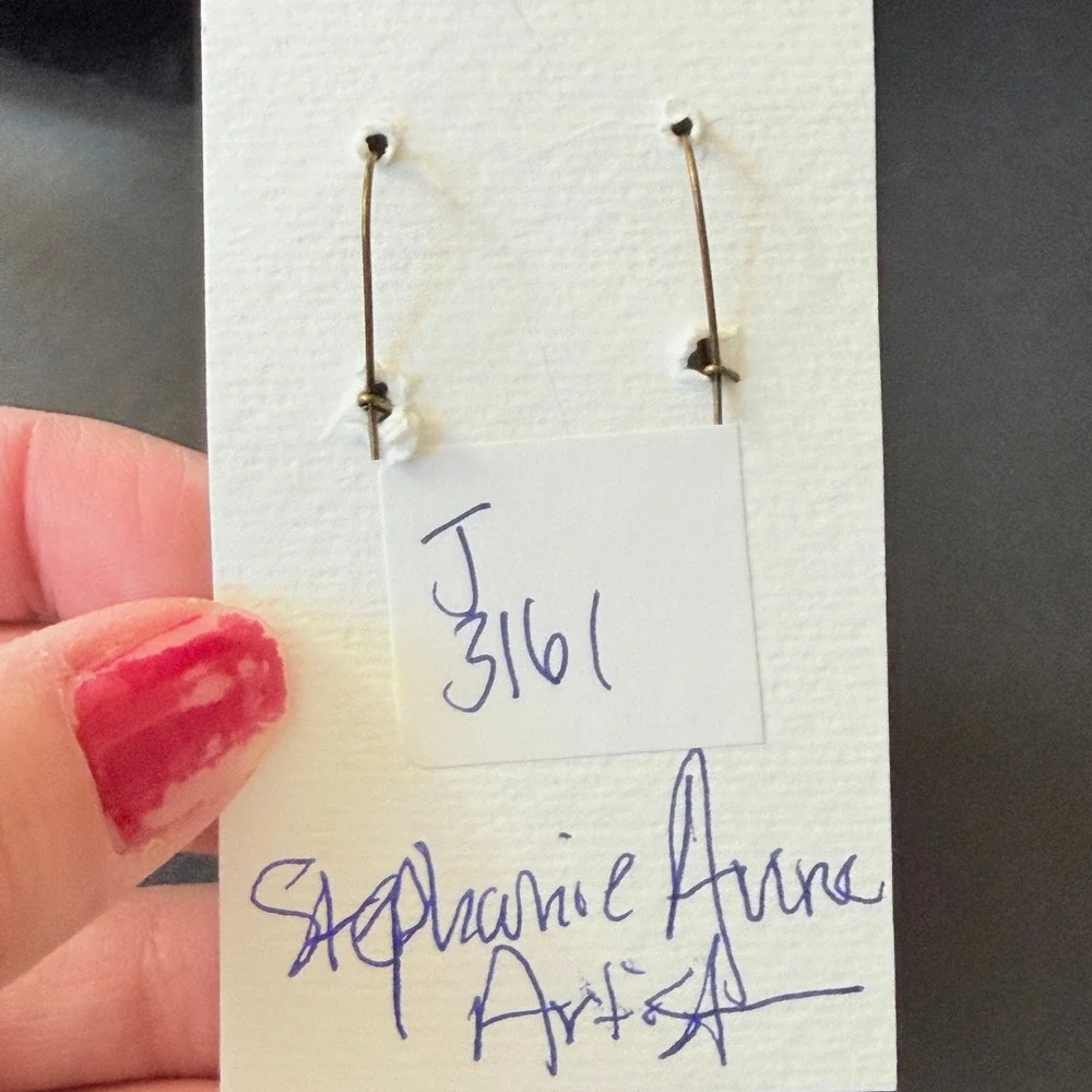 Stone Bead Brass Dangle‎ Earrings Mauve Purple NEW Stephanie Aune Handmade